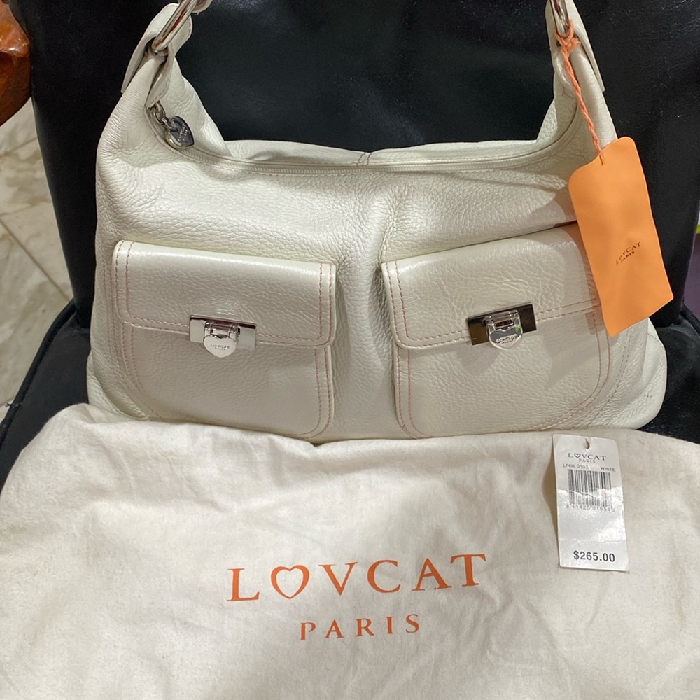 LOVCAT PARIS white leather purse 👜 NWT shoulder bag heart ❤️ & dust bag